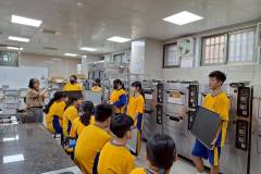 LINE_ALBUM_9／4技藝班食品職群_251104_16