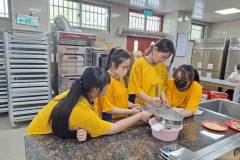 LINE_ALBUM_9／4技藝班食品職群_251104_86