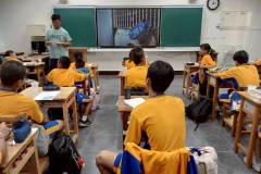 LINE_ALBUM_114911家庭（代間）教育宣導_250929_3