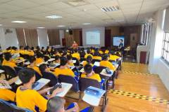 LINE_ALBUM_1140925七年級技職教育宣導_250930_1