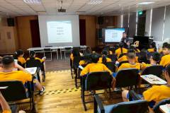 LINE_ALBUM_1140925七年級技職教育宣導_250930_26