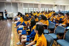 LINE_ALBUM_1140925七年級技職教育宣導_250930_30