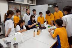 LINE_ALBUM_1141002化工職群_251104_2